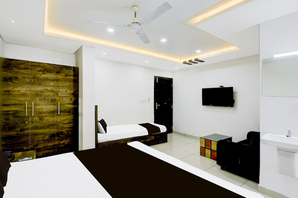 Hotel O R K Residency , Calicut City, Calicut
