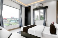 Hotel O The Regal Vistas