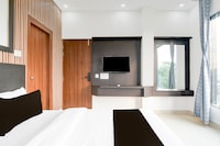 Hotel O The Regal Vistas