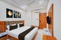 Super Townhouse Cosmos Mall Ujjain Formerly Ashok Sadhna