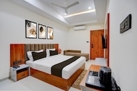 Super Townhouse Cosmos Mall Ujjain Formerly Ashok Sadhna