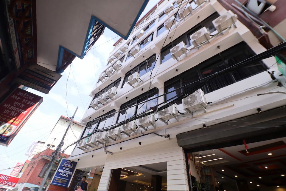 Capital O 832 Hotel Annapurna Palace, Gaushala Kathmandu, Kathmandu
