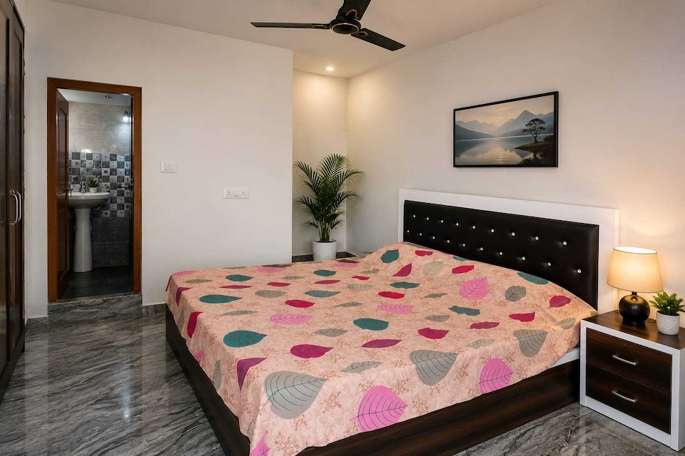 SPOT ON Radha Family Restaurant & Hotel, Azamgarh, Azamgarh