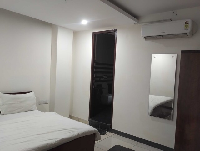 POP 83597G Sanskriti Hotel