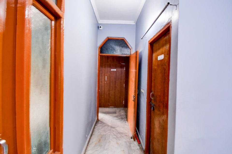 HOTEL O STAY INN, Airport Lucknow, Lucknow