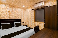 Super Townhouse Oak Sealdah Railway Station Formerly Creek Row