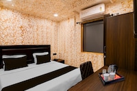 Townhouse Oak Sealdah Railway Station Formerly Creek Row