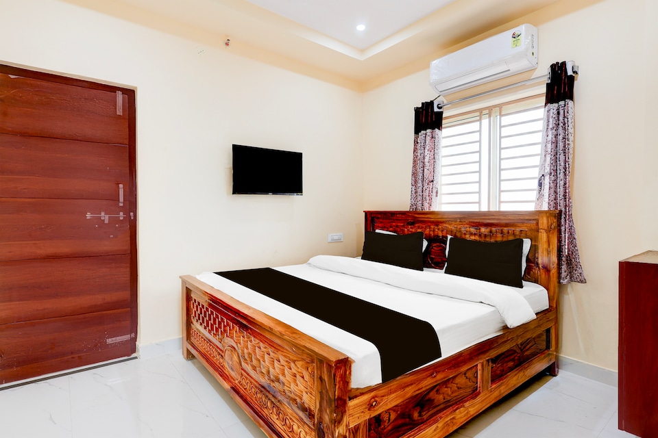 Super Collection O Vizag Water World Park Formerly KBR Royal Function Hall, Nad Visakhapatnam, Visakhapatnam