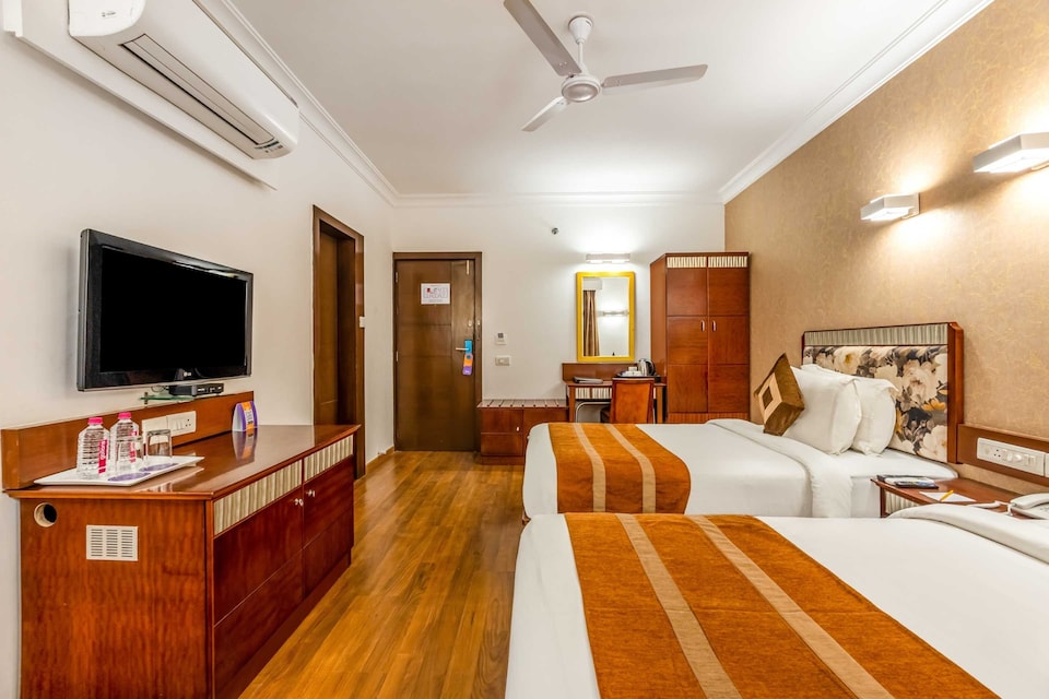 Palette Nami Residency, Ashram Road Ahmedabad, Ahmedabad