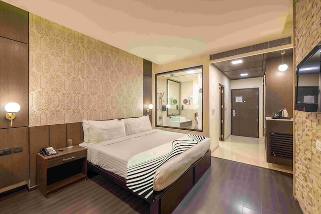 Luxury Experience by Sunday Hotels Pink City Jaipur with Swimming and Fine Dine