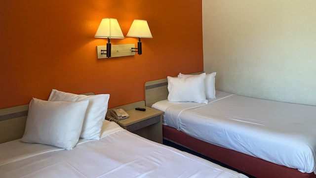 2 Full Beds | Non-Smoking