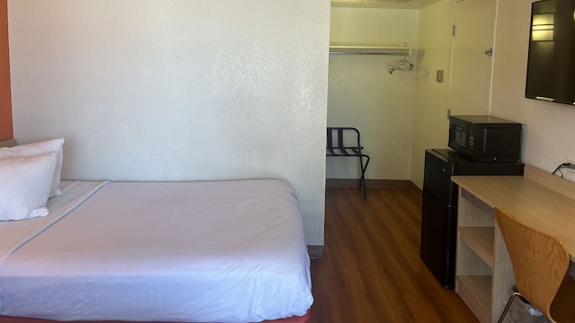 1 Queen Bed | Non-Smoking, Micfridge