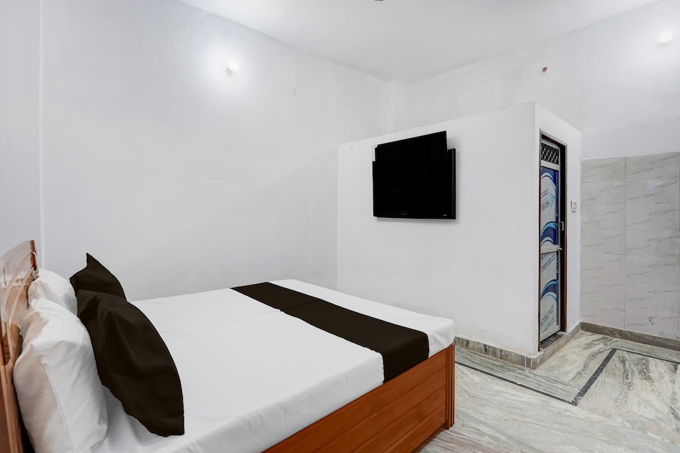 SPOT ON Shree Ram Hotel, Gola Gokarannath, Gola Gokarannath