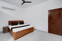 SPOT ON Shree Ram Hotel