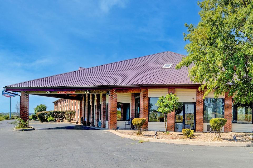 Capital O Amerihost Inn and Suites Mexico Hwy 54 MO, Mexico City MO, Mexico City MO