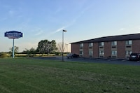 Capital O Amerihost Inn and Suites Mexico Hwy 54 MO