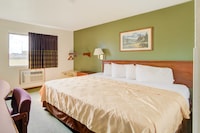 Capital O Amerihost Inn and Suites Kingdom City Hwy 54 MO