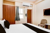 Super Townhouse Kumhrar Archeological Park Formerly Hotel Karuna Palace