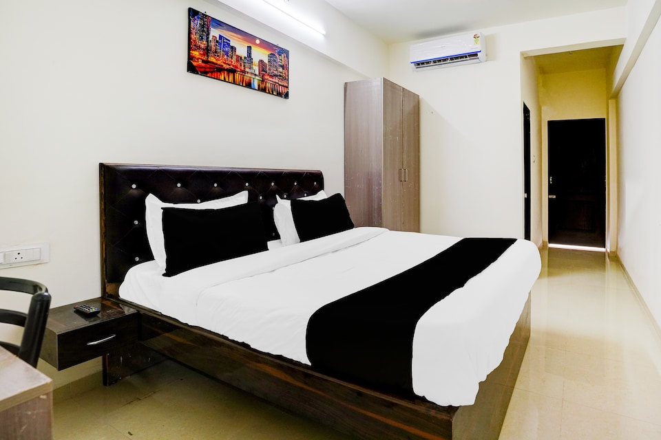 Townhouse Vangani Railway Station Formerly Hotel Chadha, Mumbai-Kalyan-Bhiwandi- Badalapur, Mumbai