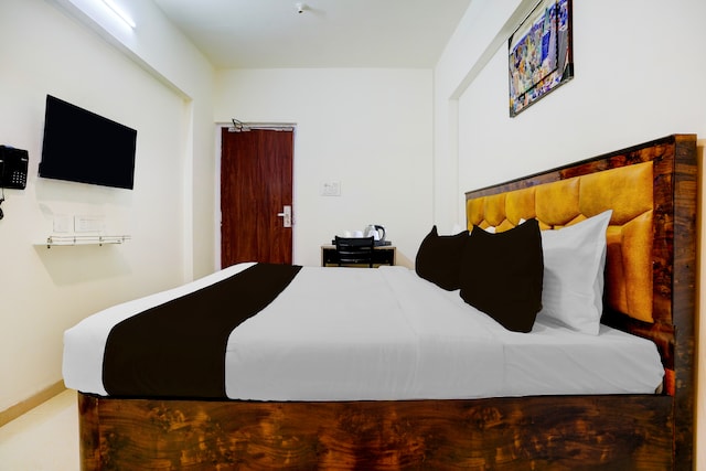 Townhouse Vangani Railway Station Formerly Hotel Chadha