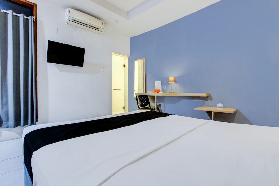 Hotel O Tegal near near Pacific Mall Tegal formerly Hugo Suites Family, Tegal, Tegal