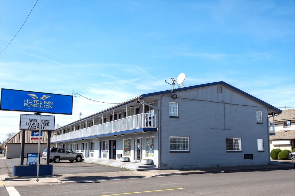 Hotel Inn Pendleton I-84, C97801, Pendleton OR