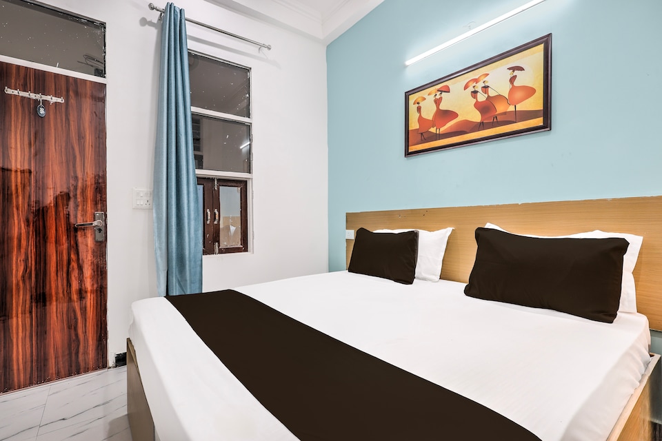 Hotel O Vrishti Residency , Greater Noida, Noida
