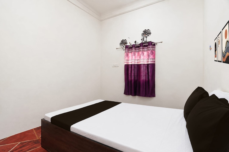 SPOT ON Green Garden Hotel And Restaurant , Prayagraj, Prayagraj