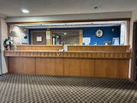 Capital O Marysville Surf Motel Kansas