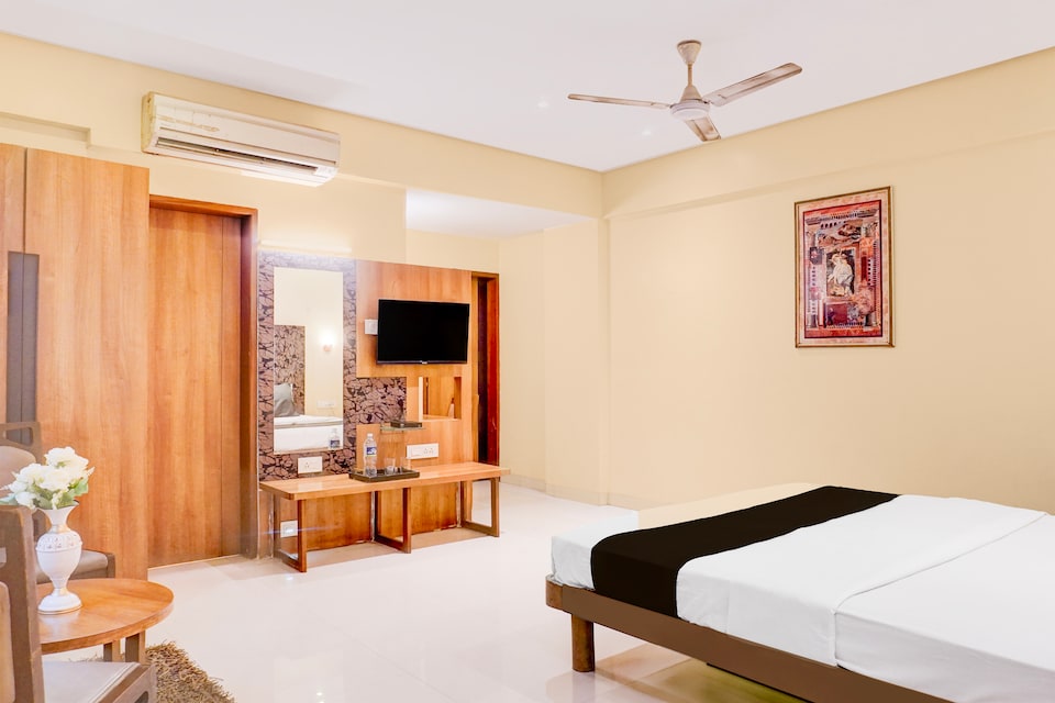 Hotel O Tiranga Residency, Shivaji Nagar  Pune, Pune