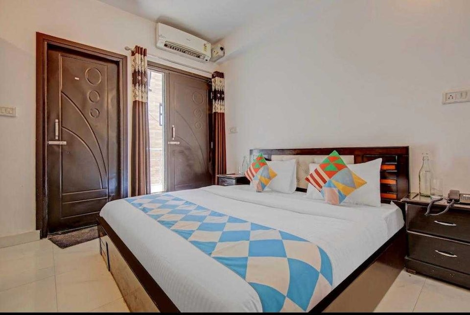 Hotel O Singh , Dwarka Delhi, Delhi