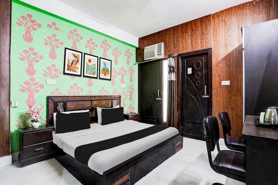 Super Hotel O Singh , Dwarka Delhi, Delhi