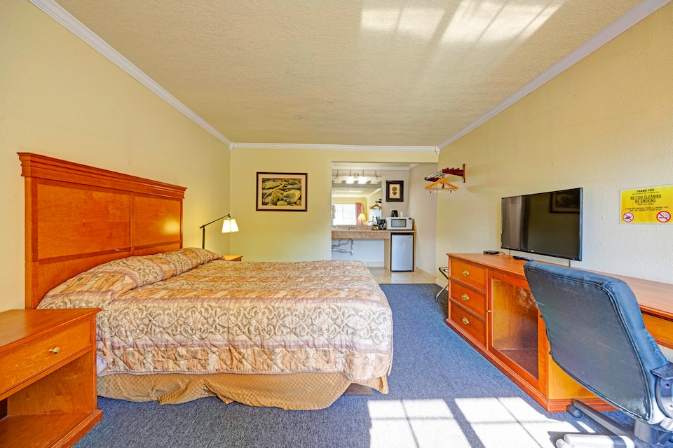 Capital O Stevenson Inn Riverside, Stevenson WA, Stevenson WA