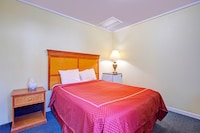 Capital O Stevenson Inn Riverside