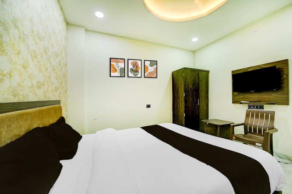 Hotel O Aurika Retreat, Vijay Nagar Indore, Indore