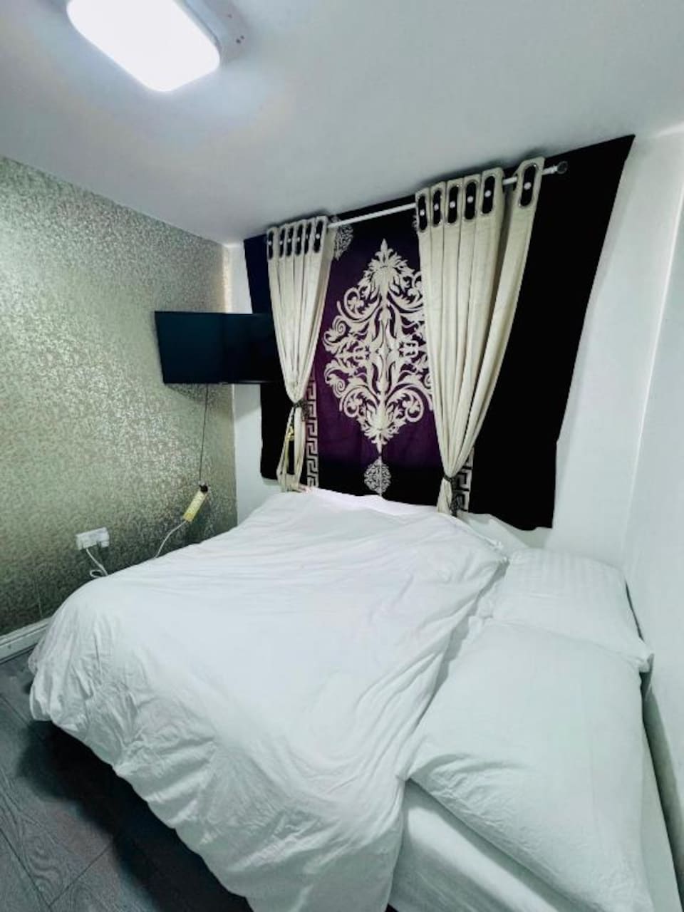 OYO Unique Private Rooms - Bolton Central, Free Parking, Bolton (North England), Bolton