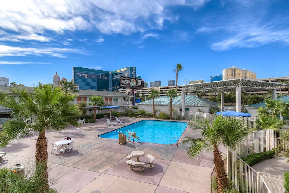 Tropicana Stays By Townhouse , C89109, Las Vegas NV
