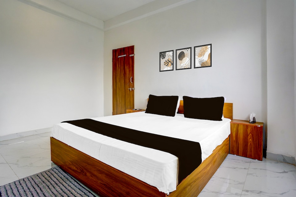 Hotel O LV INN, Hingna Road Nagpur, Nagpur