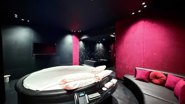 Presidential Studio Suite with jacuzzi