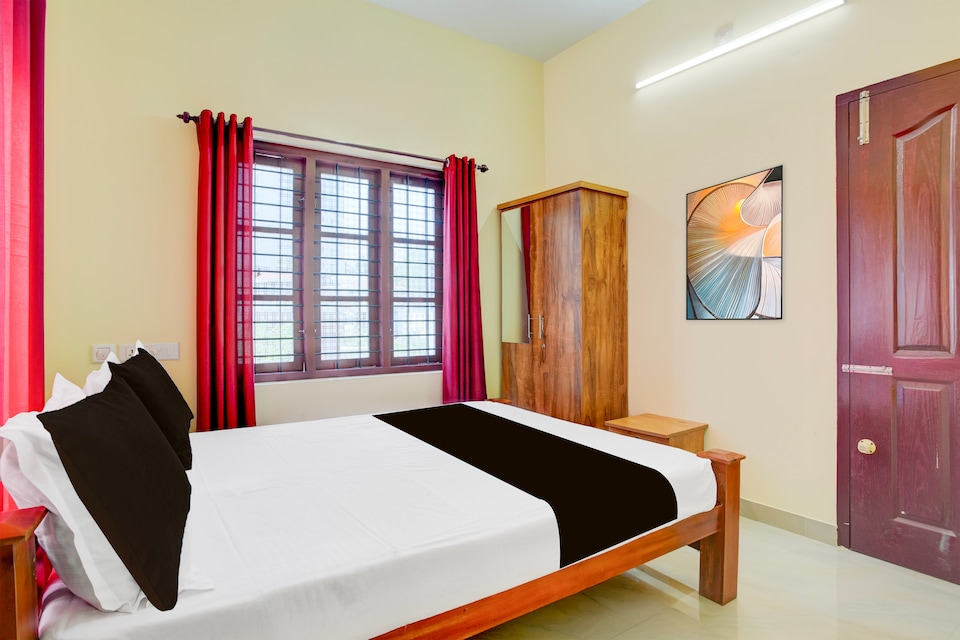 Hotel O Heaven Home Stay, Thampanoor Trivandrum, Trivandrum