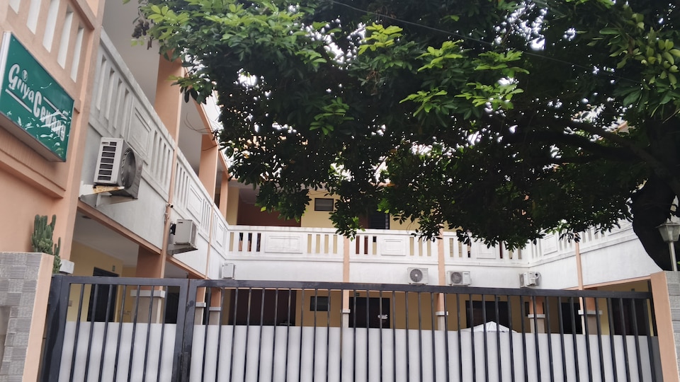 OYO 94632 Griya Cewang Syariah, Bekasi, Bekasi