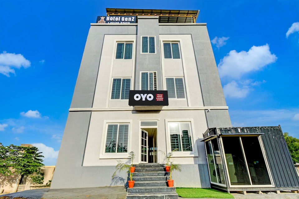 HOTEL O GENZ LAVISH STAYS, Kukatpally, Hyderabad