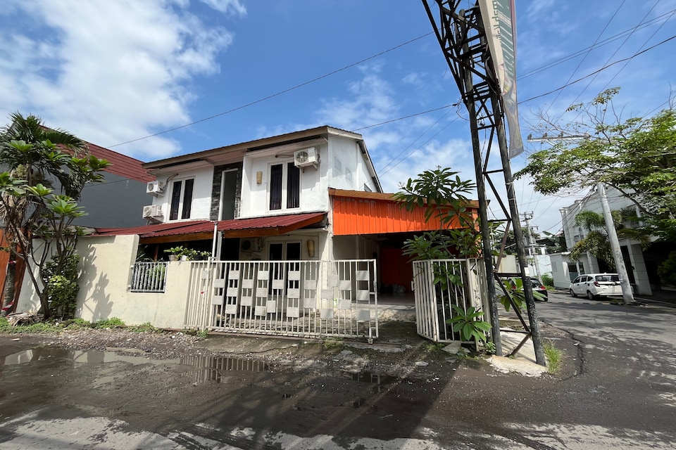 SPOT ON 94634 Homestay Griya Sunarti, Condongcatur, Yogyakarta