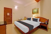 Collection O DTU Rohini Formerly Hotel Golden