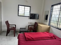 SPOT ON Sri Durgamba Restaurant and Lodging