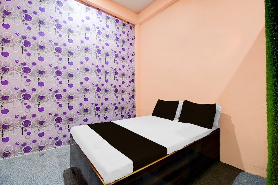 SPOT ON The Star Hotel , Prayagraj, Prayagraj