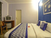 OYO Hotel Mike's Place