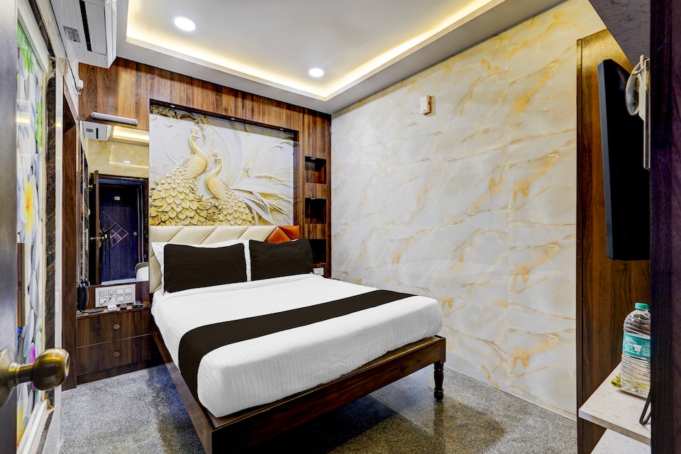 Hotel O Saravana Shelters Residency, Tambaram Chennai, Chennai