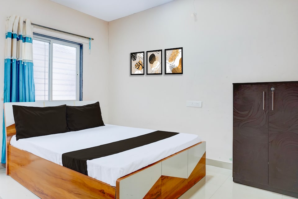Hotel O Sahara Guest House, Viman Nagar, Pune