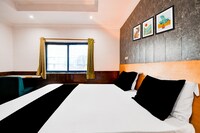 SPOT ON HOTEL MONARCH INN